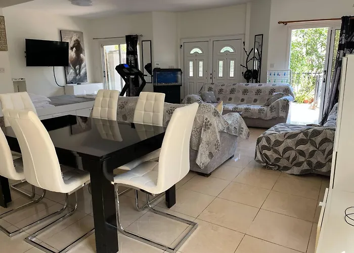 Andria's Luxury Flat Near Casino