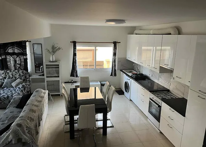 Andria's Luxury Flat Near Casino * Limassol
