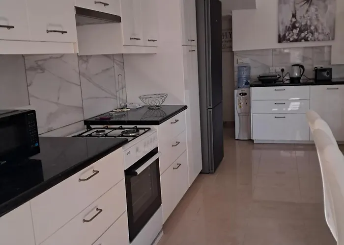 Andria's Luxury Flat Near Casino * Limassol