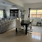 Andria's Luxury Flat Near Casino Apartamento Limassol